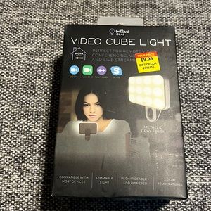 NWT Brilliant Ideas Video Cube Light
